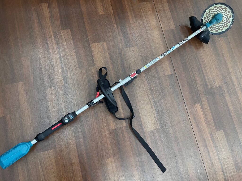 電動工具　充電式草刈機　makita/マキタ　MUR190LD　買取ました　エコログ佐世保相浦店